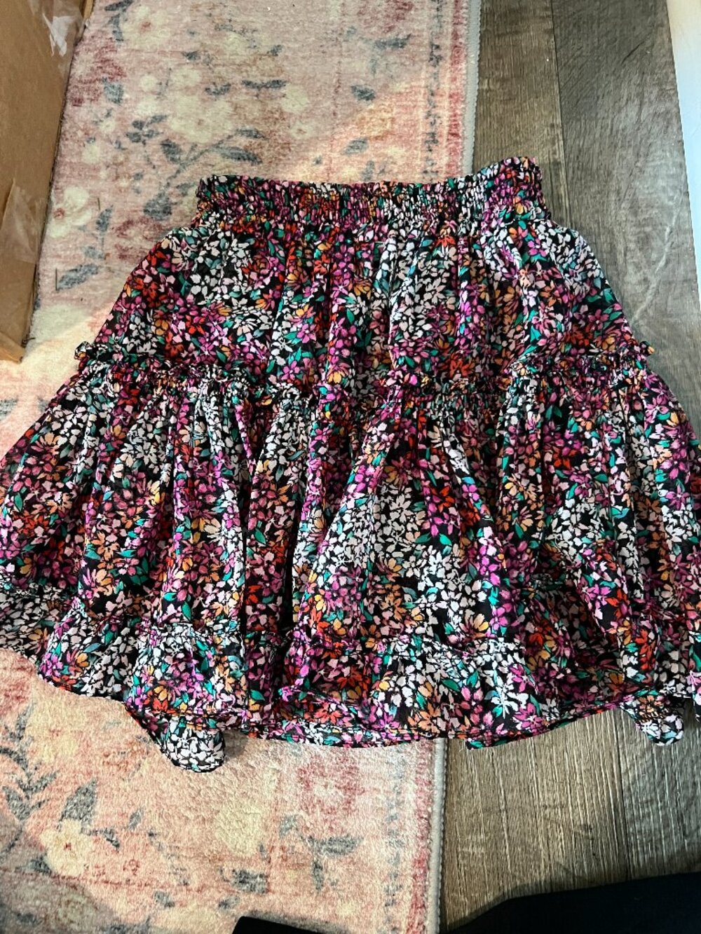 Misa‎ Los Angeles tiered mini skirt size XS